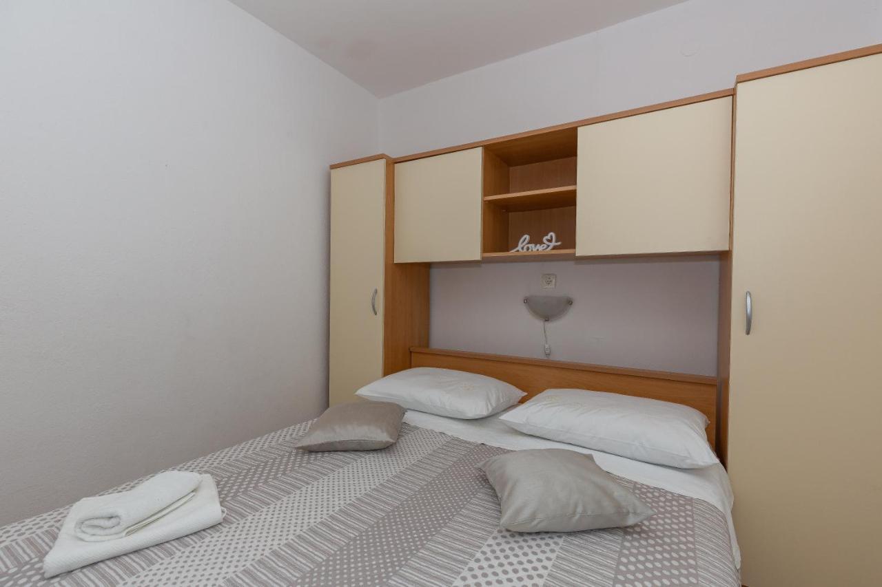 Apartments Tolic Biograd Na Moru Exterior photo